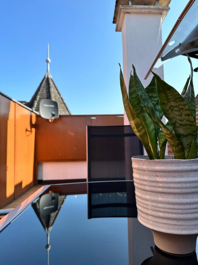 Amao-Green I 90Qm I Penthouse Maisonette Mit Rooftop I City Center I King-Size Betten ลาร์ ภายนอก รูปภาพ