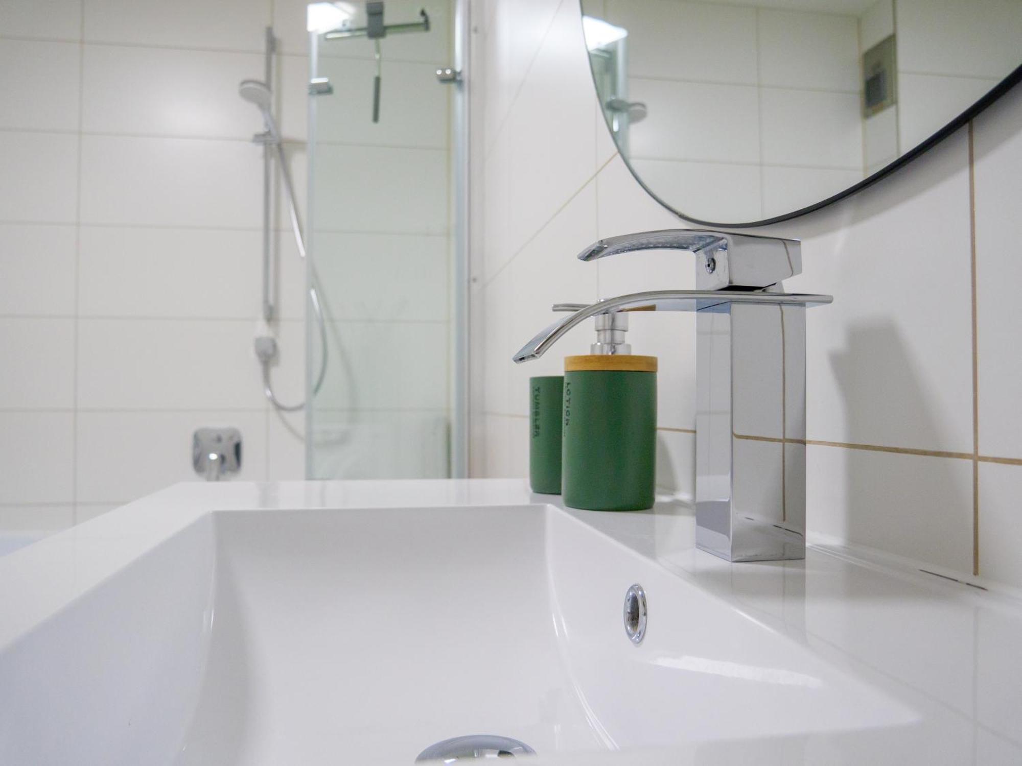 Amao-Green I 90Qm I Penthouse Maisonette Mit Rooftop I City Center I King-Size Betten ลาร์ ภายนอก รูปภาพ